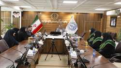دیدار مشاور عالی رئیس دانشگاه علوم پزشکی شیراز با خادمان آستان مقدس رضوی