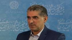 تقدیر از مدیر بازرسی و عملکرد دانشگاه علوم پزشکی شیراز به پاس موفقیت مجموعه وزارت بهداشت در جشنواره شهید رجایی