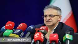 رعایت اصول پیشگیری از بیماری‌های واگیر در مدارس ضروری است/ هشدار نسبت به مصرف بی‌رویه آنتی‌بیوتیک‌ها