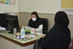 ارائه خدمات جهادی سلامت و رایگان به مراجعان و بیماران در مرکز خدمات جامع سلامت امام محمد باقر(ع) لامرد