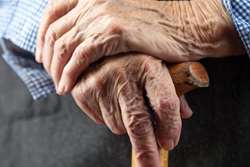 ایمنی و حوادث دوران سالمندی؛ نکاتی برای مراقبت بهتر/ بخش یک