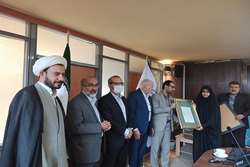 تقدیر از دست اندرکاران مهرواره رویش در نشست هیات رئیسه دانشگاه