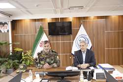 دیدار فرمانده ارشد نظامی آجا در استان ‌های فارس و کهگیلویه و بویراحمد، با سرپرست دانشگاه علوم پزشکی شیراز