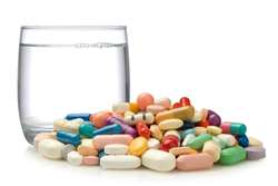 مصرف بی رویه‌ مُسکن ها، چرخه‌ معیوبی از سردردها را ایجاد می کند