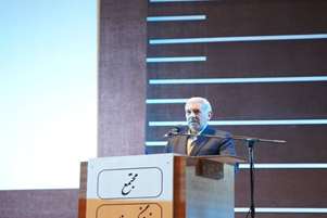  دانشگاه باید پرورش‌دهنده مهارت‌های علمی و اجتماعی دانشجویان باشد