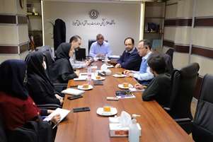 نشست مشاور عالی رئیس دانشگاه علوم پزشکی شیراز با نمایندگان انجمن‌های علمی دانشجویی