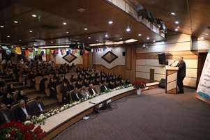 آیین گرامیداشت روز ماما با حضور رئیس دانشگاه علوم پزشکی شیراز از نگاه دوربین / اردیبهشت 1404