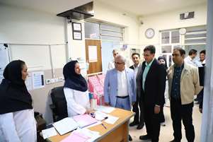 بررسی روند ارائه خدمات بیمارستان اعصاب و روان استاد محرری با حضور مشاور عالی رئیس دانشگاه علوم پزشکی شیراز