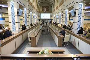 آغاز به کار هفتمین همایش بین المللی سیره نبوی(ص) در طب در جوار حرم مطهر احمد بن موسی(ع)