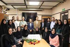 روز کارمند و روز داروساز؛ فرصتی برای قدردانی از تلاشگران عرصه سلامت در معاونت غذا و دارو