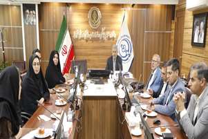 دیدار مسوولان آموزش و پرورش شهر صدرا با رئیس دانشگاه علوم پزشکی شیراز