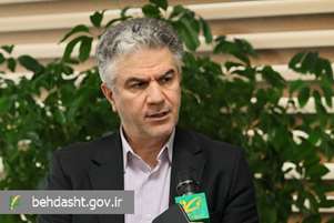 عدالت در سلامت را با توزیع عادلانه نیروی انسانی و تجهیزات دنبال می‌کنیم