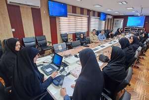تأکید مدیر پرستاری دانشگاه علوم پزشکی شیراز بر پیگیری مستمر چالش‌های پرستاران/ دغدغه‌های پرستاران در سطوح استانی و ملی دنبال می‌شود
