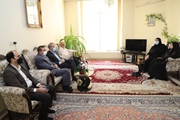 دیدار رییس دانشگاه علوم پزشکی شیراز با خانواده معظم شهید حسینعلی زارع