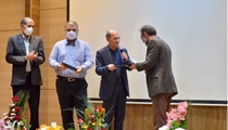 آیین تکریم و معارفه رئیس مرکز بهداشت شهدای انقلاب شیراز با حضور معاون بهداشت دانشگاه علوم پزشکی برگزار شد