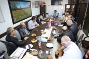 برگزاری نشست هم اندیشی رییس دانشگاه علوم پزشکی شیراز با مسوولان و پزشکان متخصص بیمارستان های کازرون