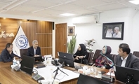دیدار رئیس دانشگاه علوم پزشکی شیراز با نمایندگان اساتید و متخصصان ورودی سال ۱۳۶۲