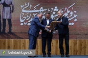 وزارت بهداشت فاتح «یاور فتح» و رتبه برتر «تبیین تلاش» برای اقناع افکار عمومی شد