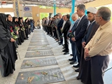 آیین تجدید میثاق دانشگاهیان علوم پزشکی شیراز با آرمان‌های شهدا در گلزار شهدای دارالرحمه شیراز برگزار شد