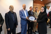 درخشش «الهام امین» مسئول بهبود کیفیت بیمارستان آنکولوژی امیر در پنجمین همایش تعالی کیفیت نظام سلامت