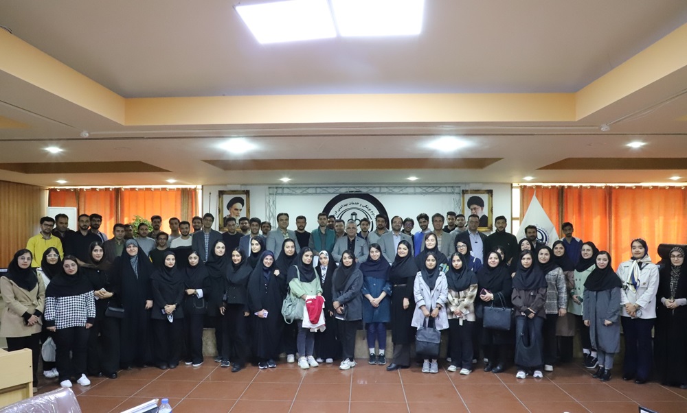 مشاور عالی رئیس دانشگاه علوم پزشکی شیراز در دیدار با فعالان دانشجویی:رقابت سالم، کلید ارتقای دانشگاه/ مسوولان موظف به پاسخگویی به مطالبات دانشجویان مشاور عالی رئیس دانشگاه علوم پزشکی شیراز در دیدار با فعالان دانشجویی:رقابت سالم، کلید ارتقای دانشگاه/ مسوولان موظف به پاسخگویی به مطالبات دانشجویان