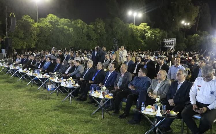 معاون درمان دانشگاه علوم پزشکی شیراز در مراسم گرامیداشت روز پرستار:شب‌ بیداری‌های پرستاران، سرمایه بزرگ نظام سلامت است